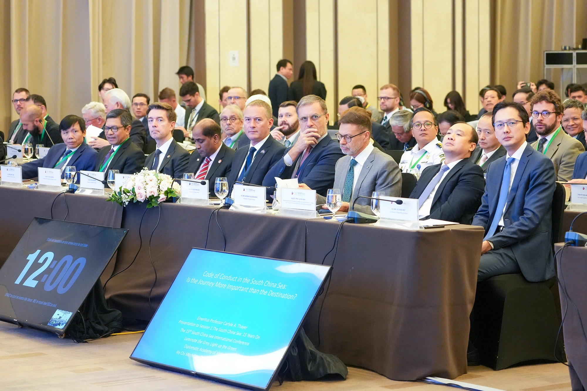 The 15th South China Sea International Conference gathered nearly 50 speakers from some 20 countries and territories as well as roughly 70 delegates from foreign representative offices in Vietnam. Photo: Huu Hanh / Tuoi Tre